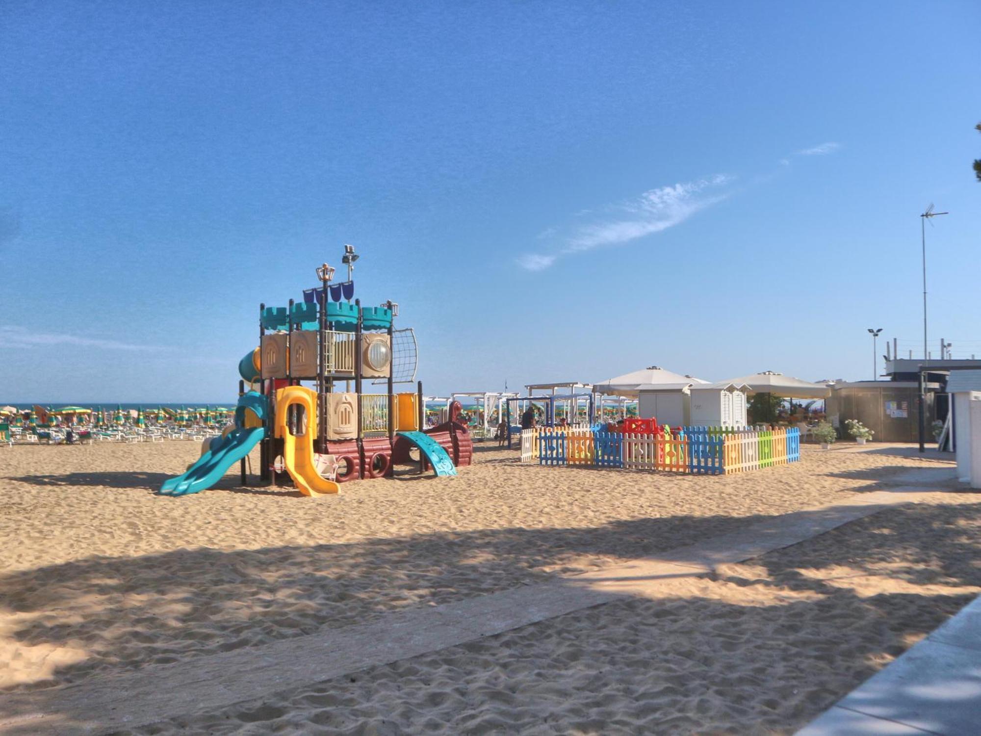 Michelangelo Sabbiadoro Apartamento Lignano Sabbiadoro Exterior foto
