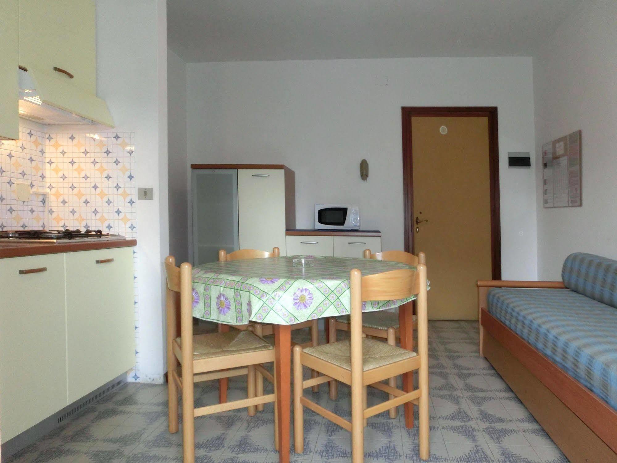 Michelangelo Sabbiadoro Apartamento Lignano Sabbiadoro Exterior foto